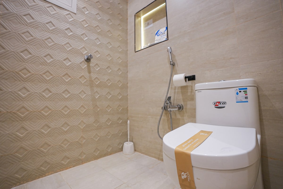 feae8239-d3c0-417f-9e21-fccd2657bc3b